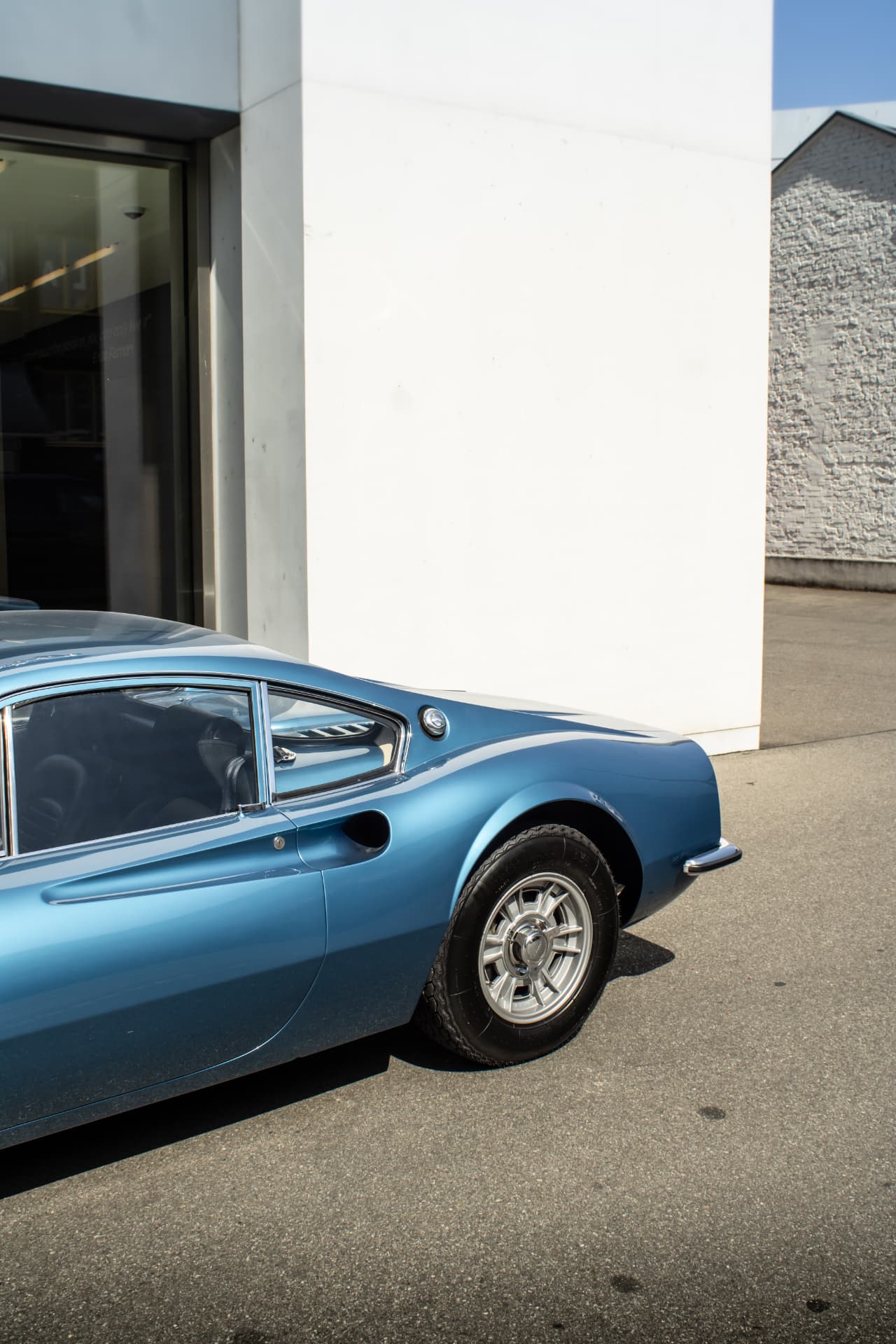 Ferrari Dino GT chez Niki Hasler Ferrari à Bâle — photo 9