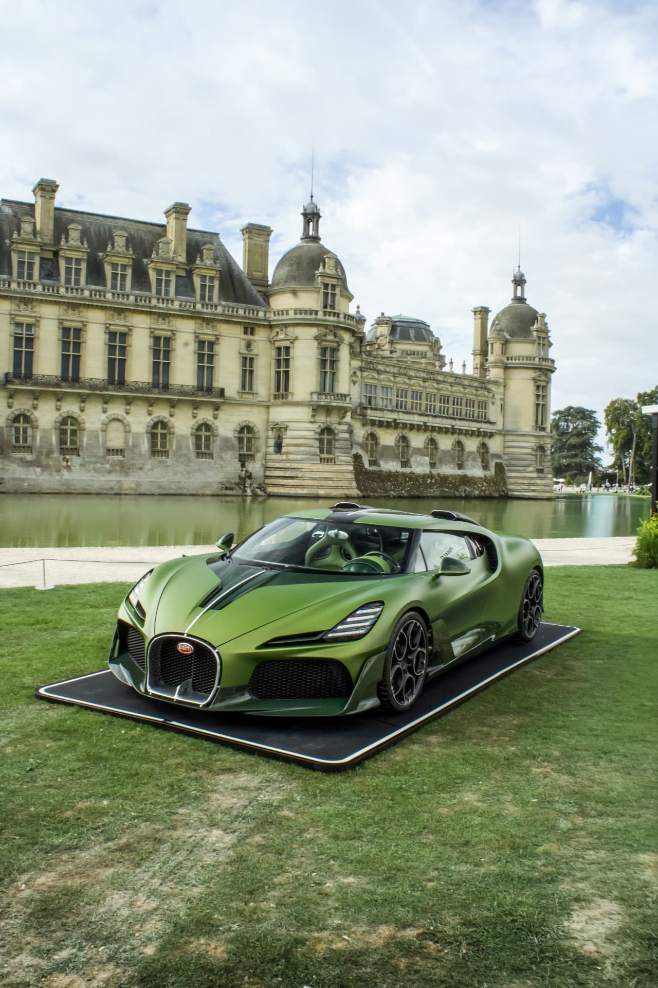 Bugatti Brouillard à Chantilly Arts & Élégance — photo 10